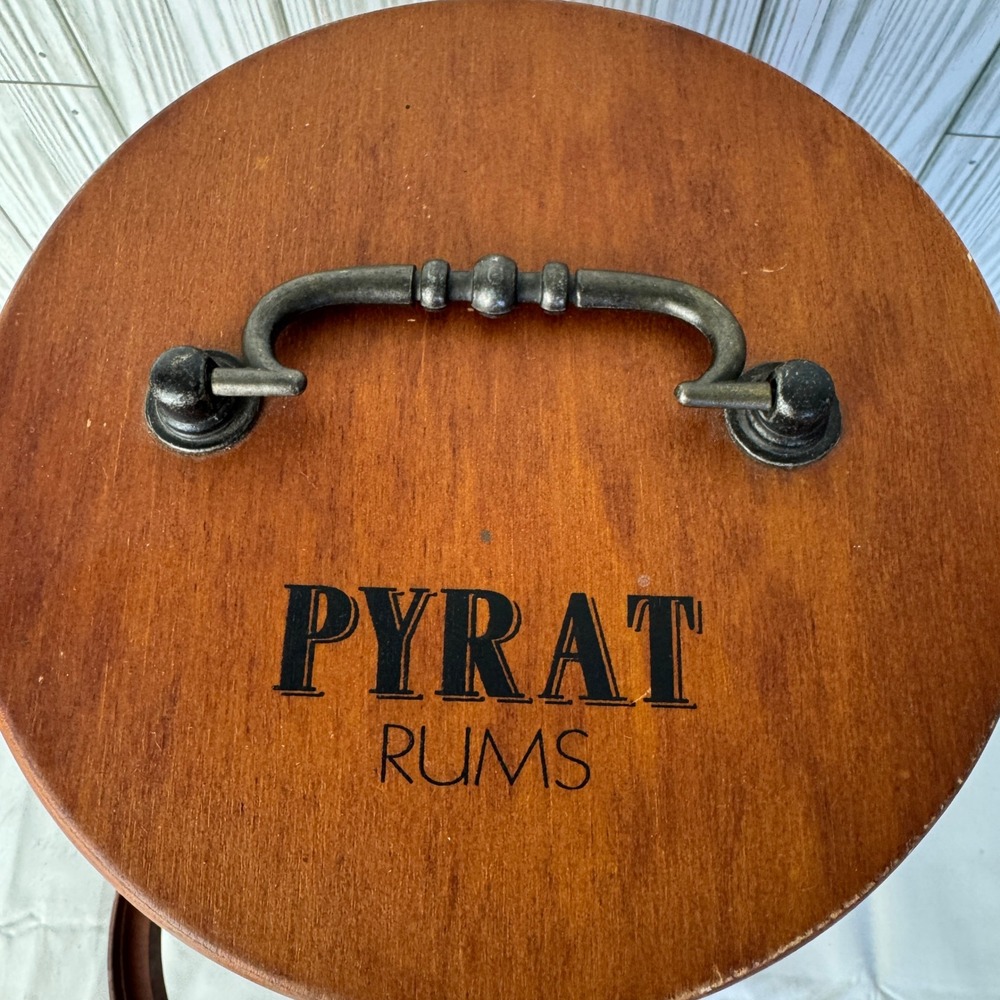Pyrat Rums Wooden Display Case Hoti Laughing Buddha Lantern Box with Handle 9in - Picture 8 of 10
